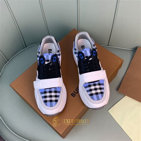 burberry reps for women